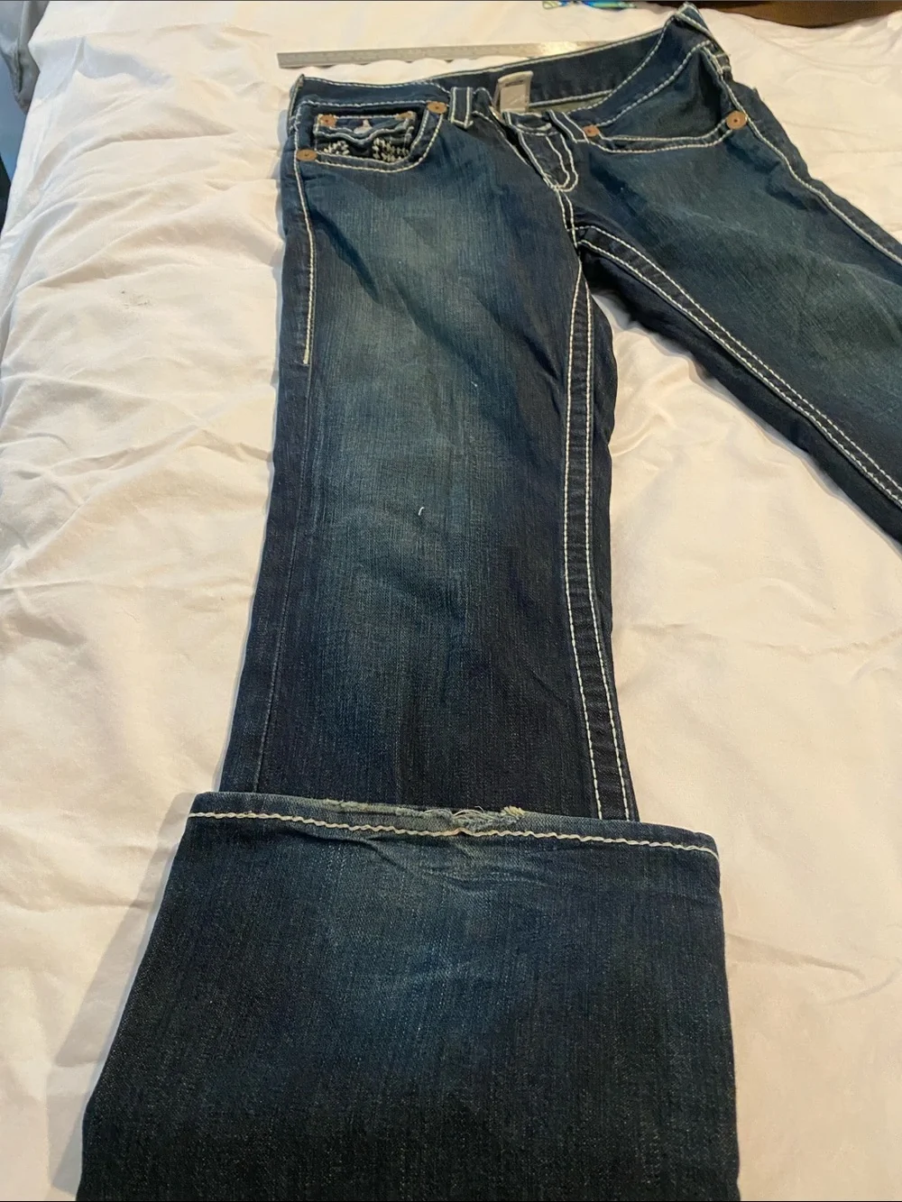True Religion mens Indigo Flare Jeans with Signature Embroidered Pockets 30 32